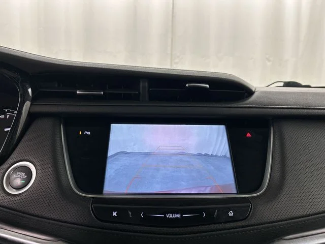 Used 2019 Red Cadillac Luxury image 17