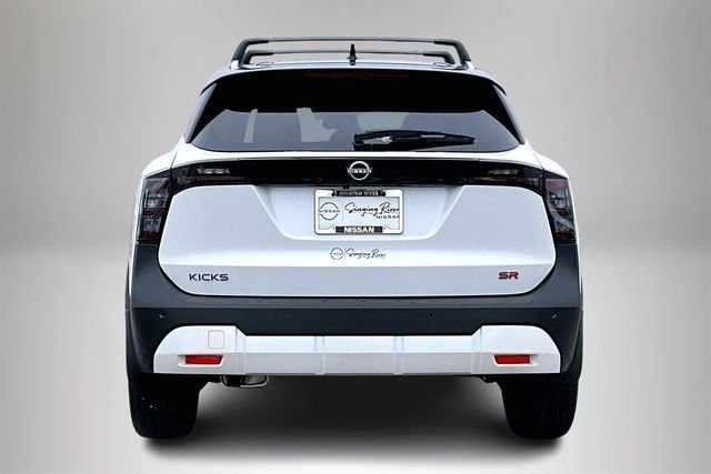 New 2026 Nissan Kicks SR