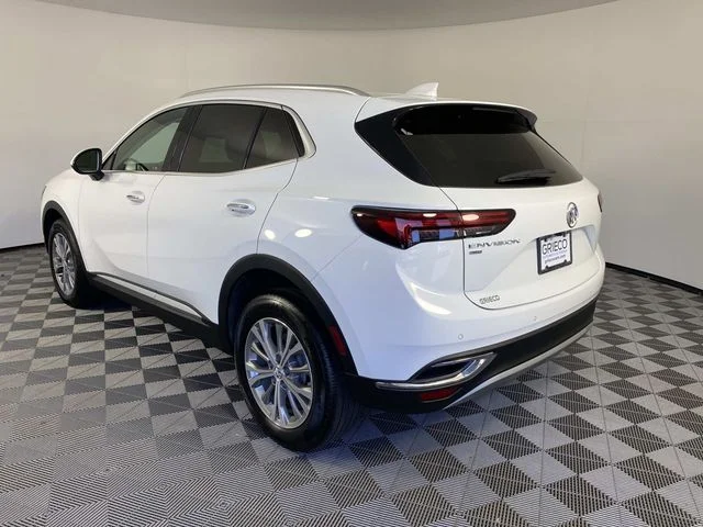 Used 2023 White Buick Preferred image 5