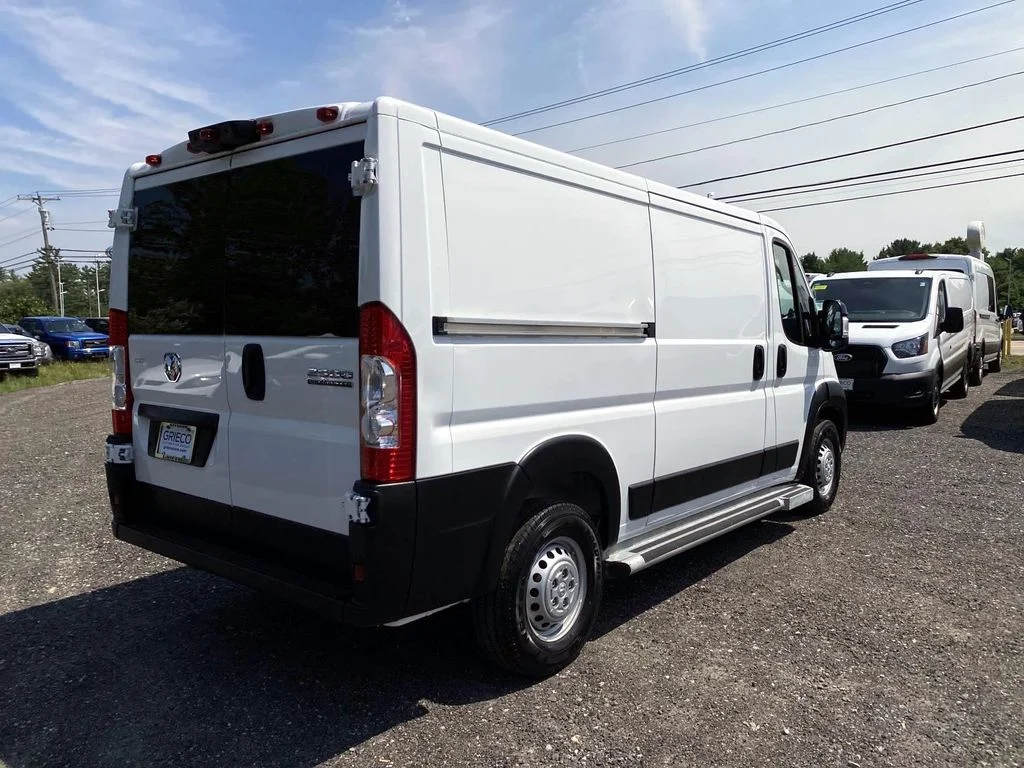 Used 2025 Bright White Clearcoat Ram  image 3