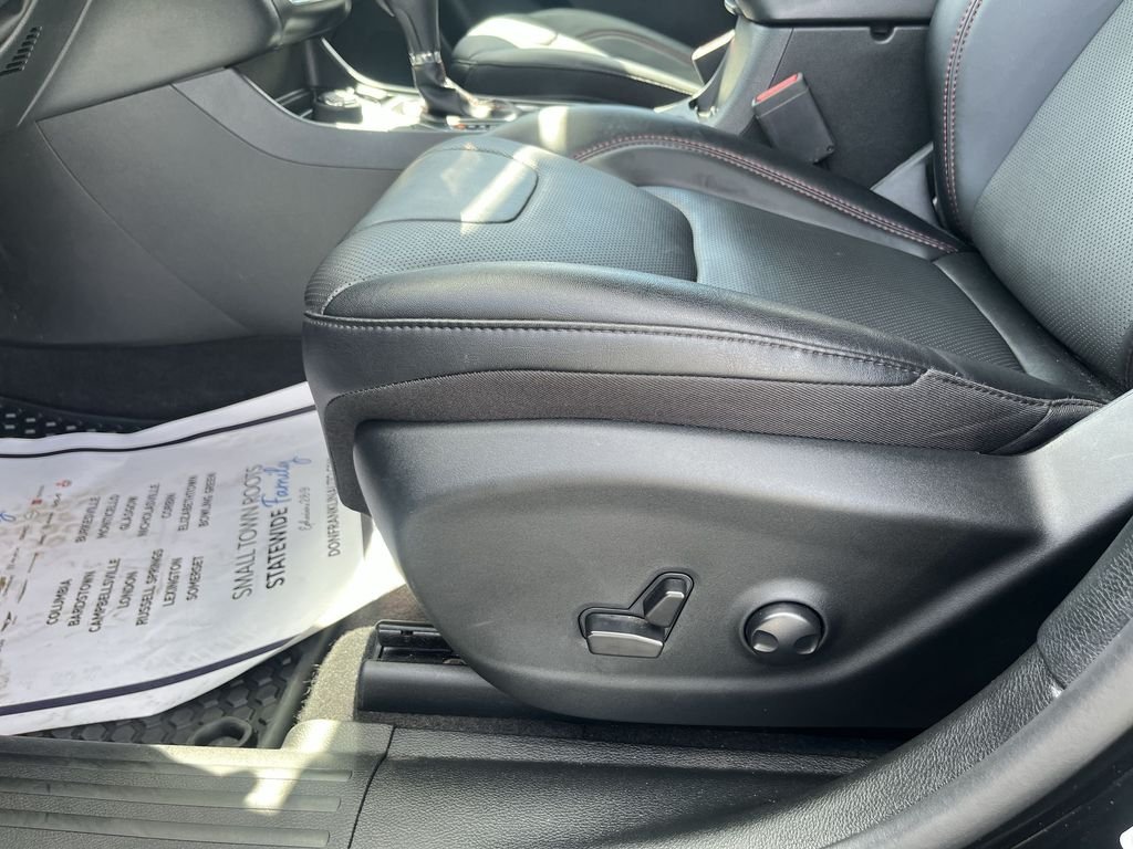 Certified Used 2023 Black Jeep Trailhawk image 18