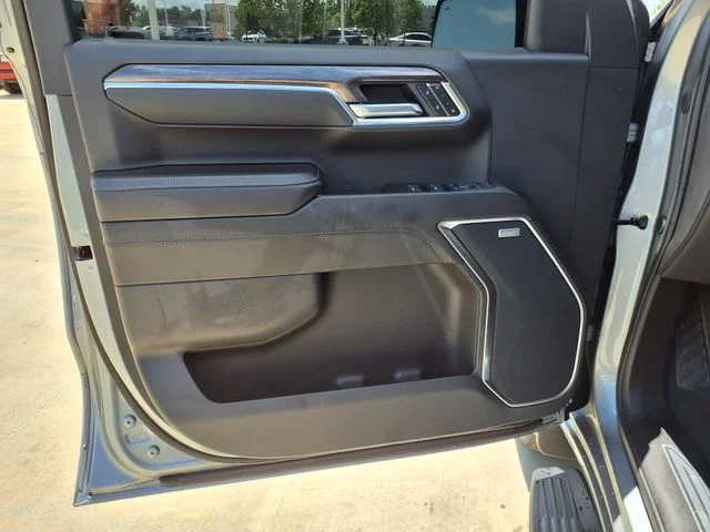 Used 2025 Gray Chevrolet LTZ image 12