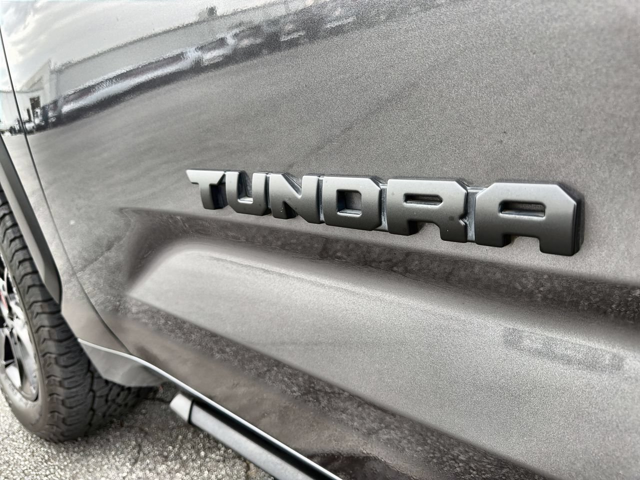 Used 2022 Gray Toyota SR5 image 27