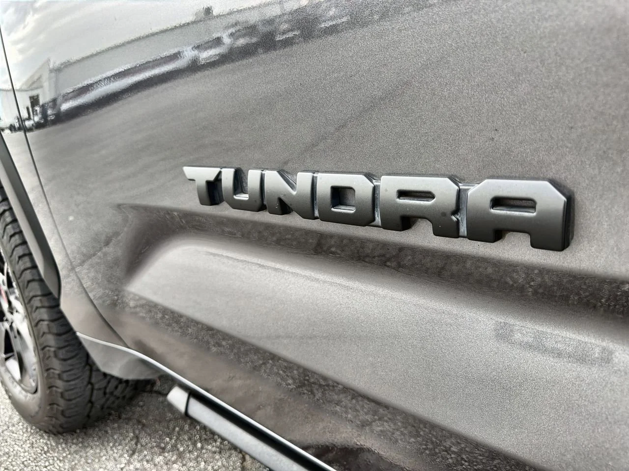 Used 2022 Gray Toyota SR5 image 27
