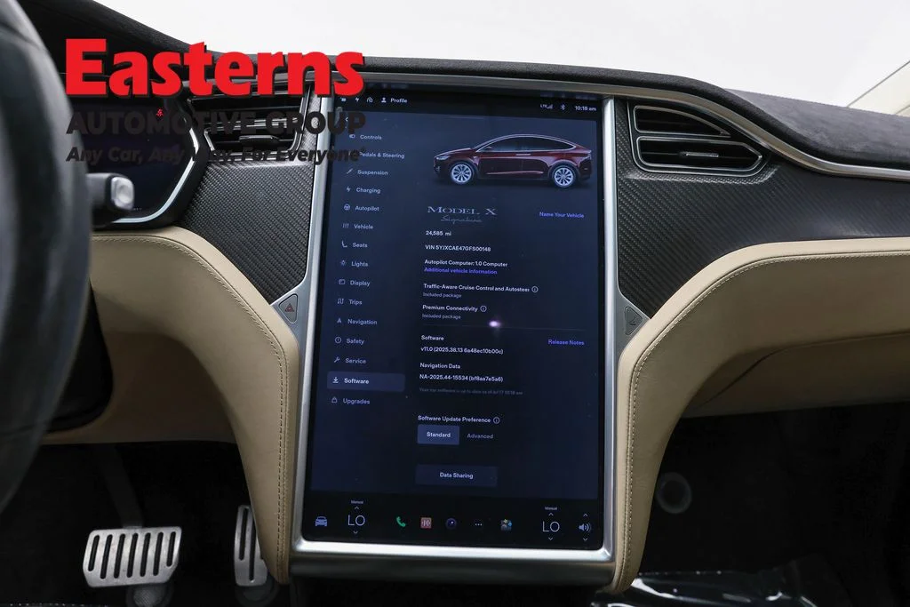 Used 2016 Red Tesla P90D image 12