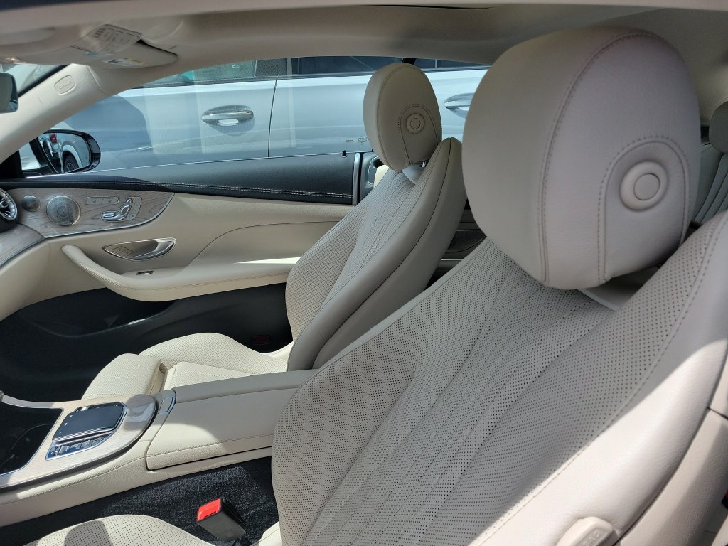 Certified Used 2023 MANUFAKTUR Moonlight White Mercedes-Benz E 450 image 12