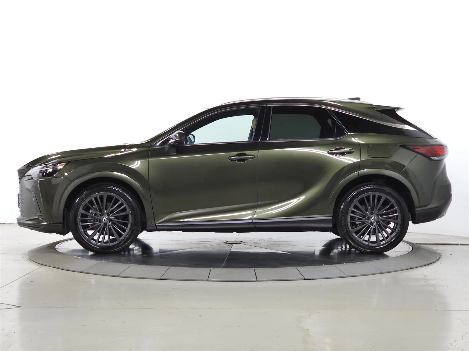 Certified Used 2025 Green Lexus PREMIUM image 5