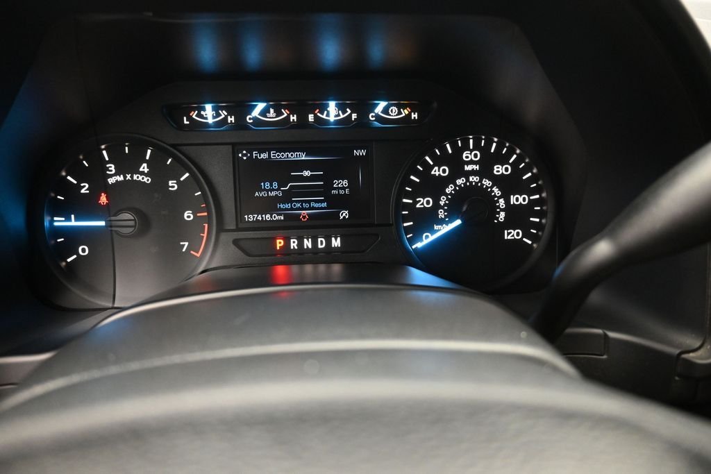 Used 2018 Red Ford XL image 4