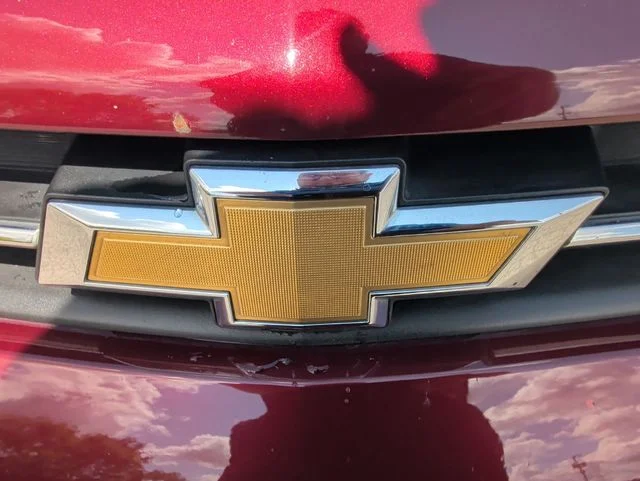 Used 2017 Red Chevrolet LT image 31
