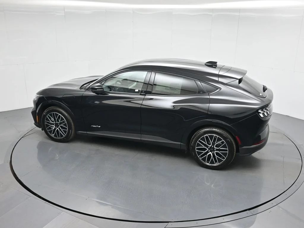 Used 2025 Black Ford Premium image 45