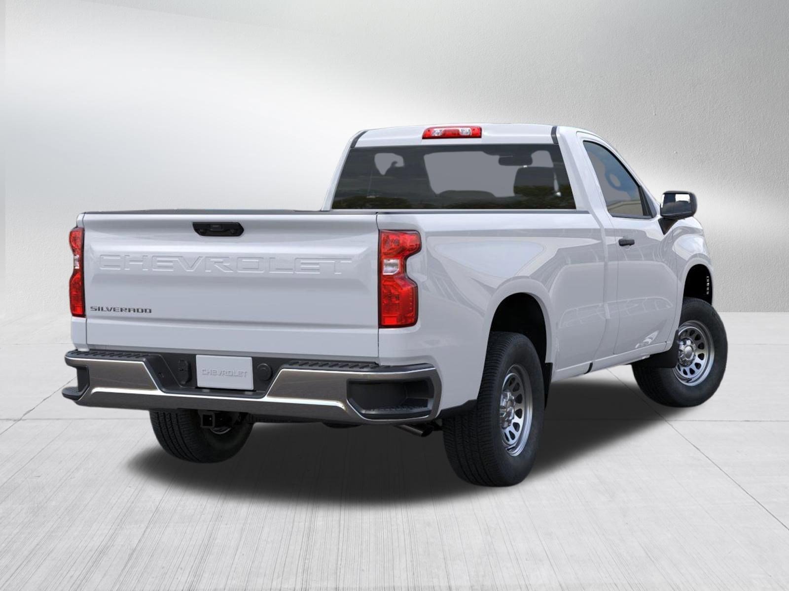 New 2026 Summit White Chevrolet WT image 4