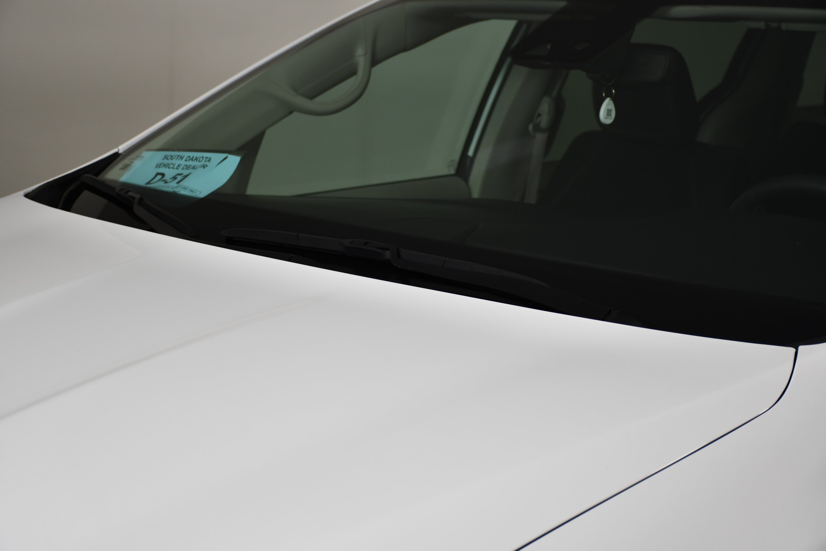 Used 2023 Bright White Clearcoat Chrysler LX image 12