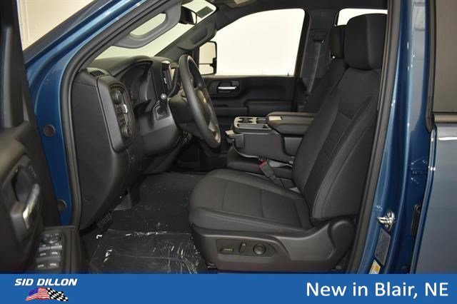 New 2026 Lakeshore Blue Metallic Chevrolet Custom image 6