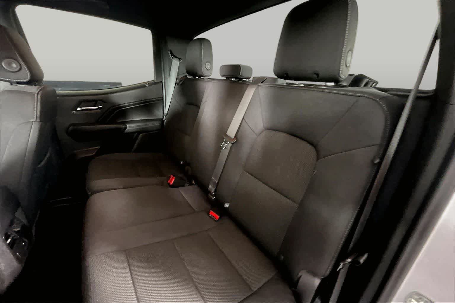 Used 2024 Summit White GMC 2WD Elevation image 19