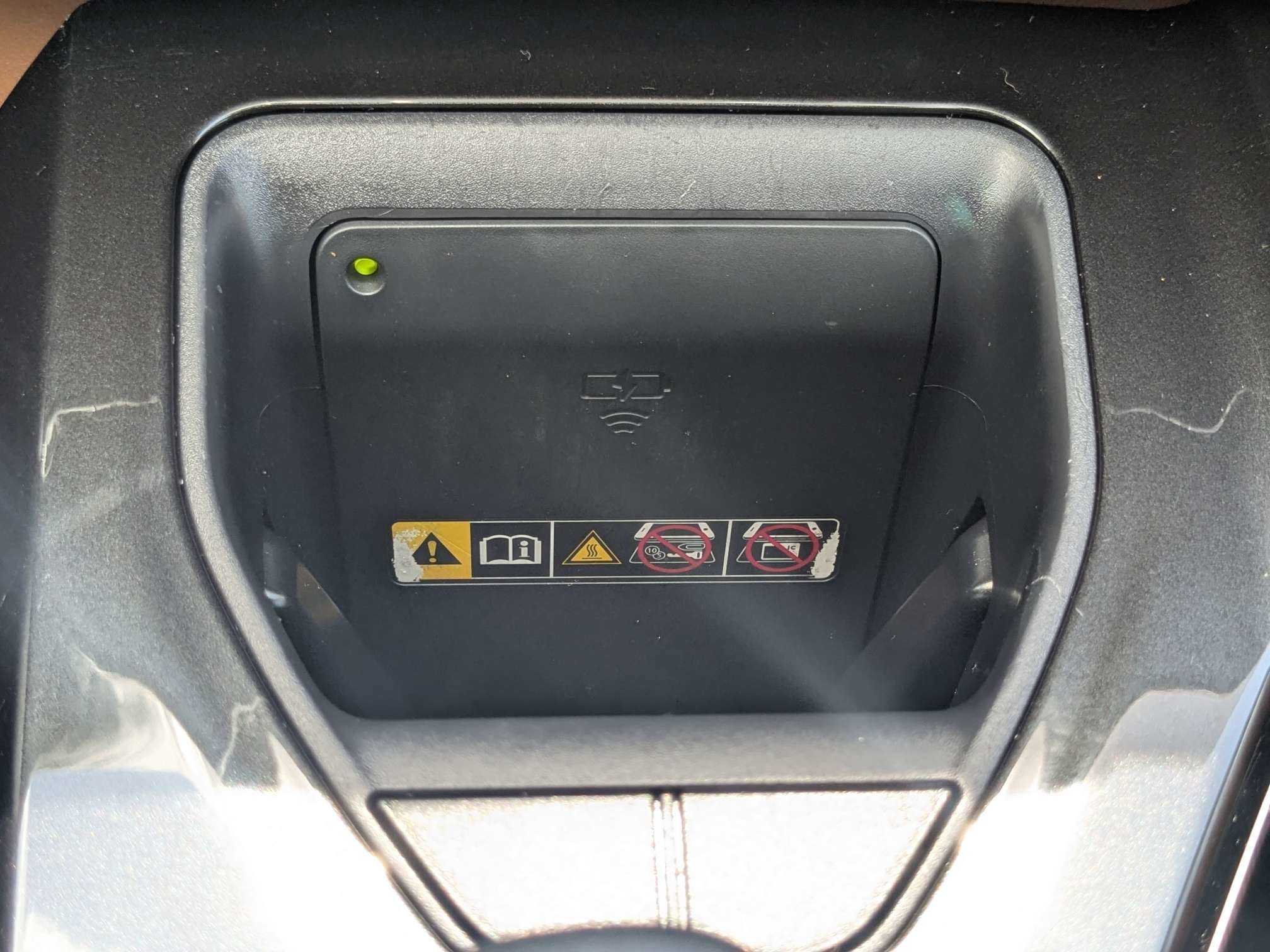 Used 2025 Oxygen White Toyota Limited image 27