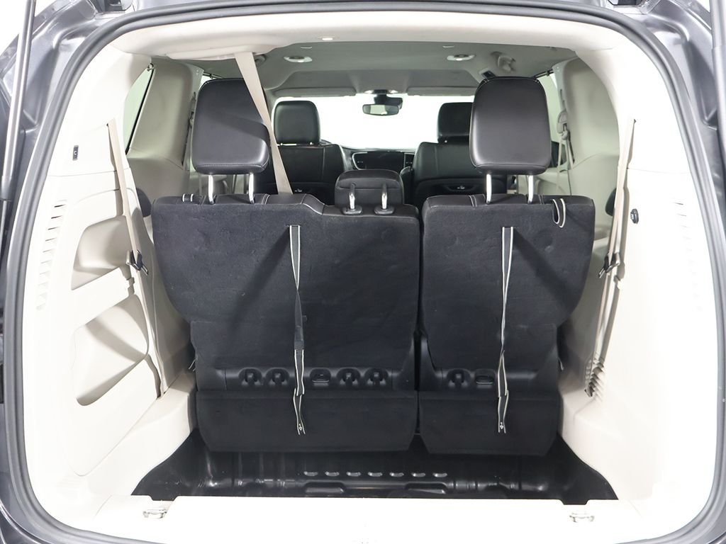 Used 2023 Gray Chrysler Touring L image 19