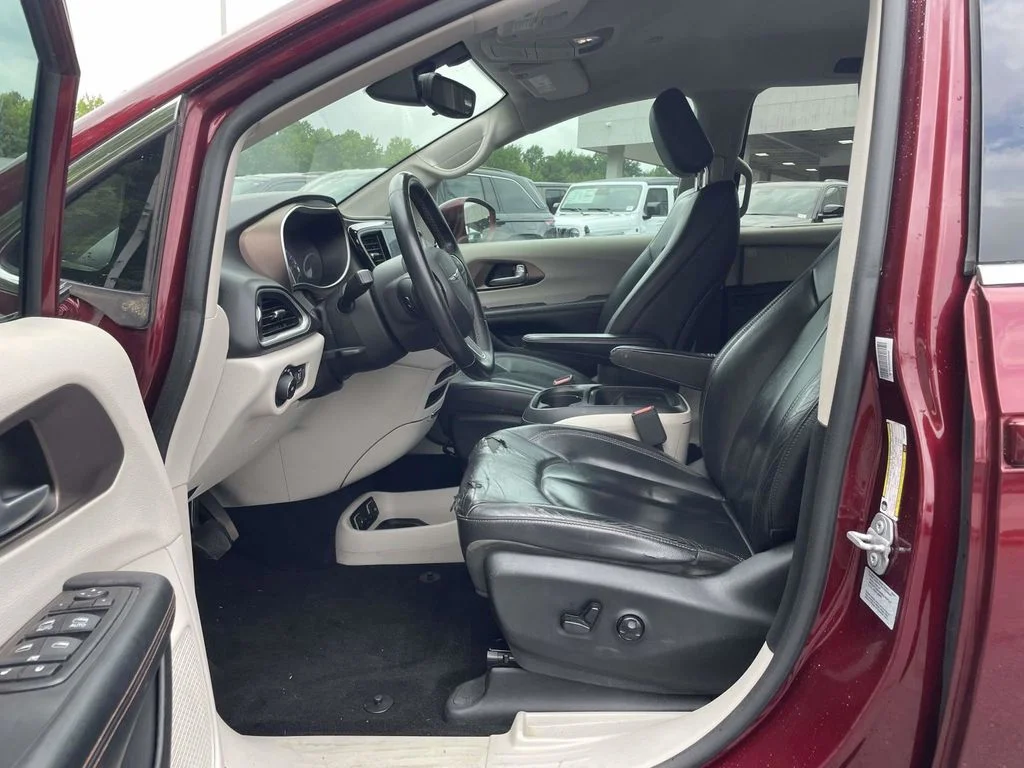 Certified Used 2017 Red Chrysler Touring L image 25