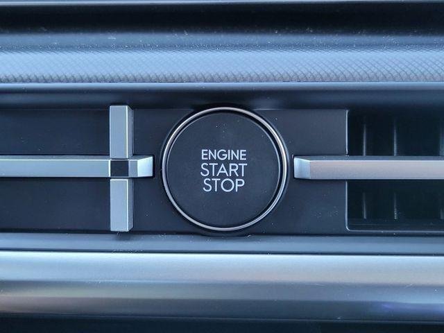 New 2026 White Hyundai SE image 47