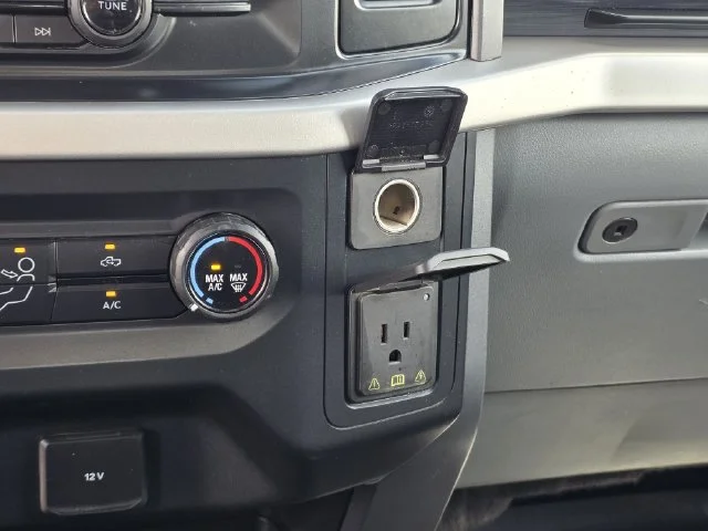 Used 2021 White Ford XLT image 23