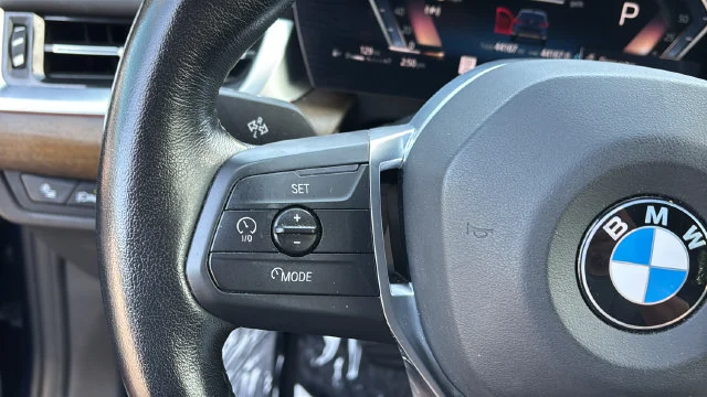Used 2023 Blue BMW xDrive28i image 27