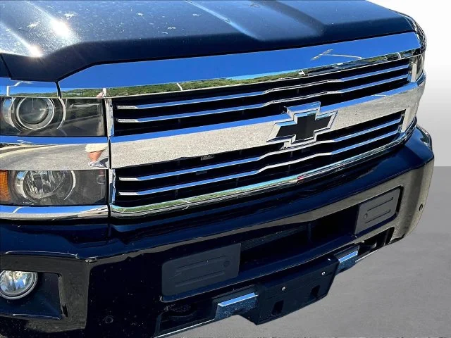 Used 2016 Black Chevrolet High Country image 37