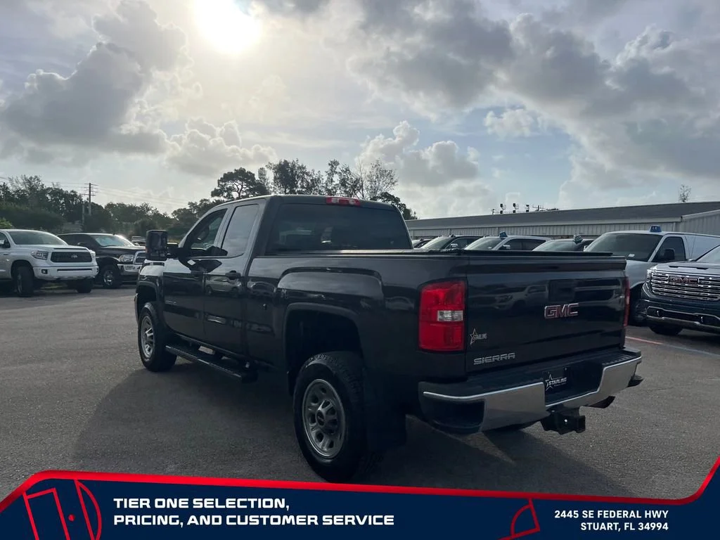 Used 2016 IRIDIUM METALLIC GMC 4WD Double Cab 144.2" image 7