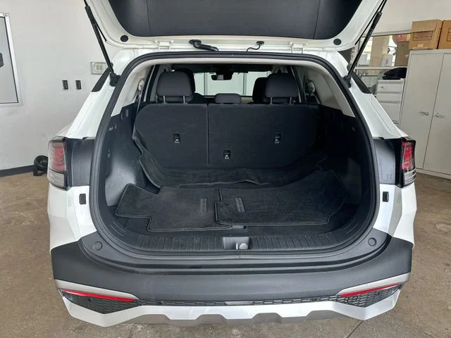 Used 2023 White Kia LX image 21