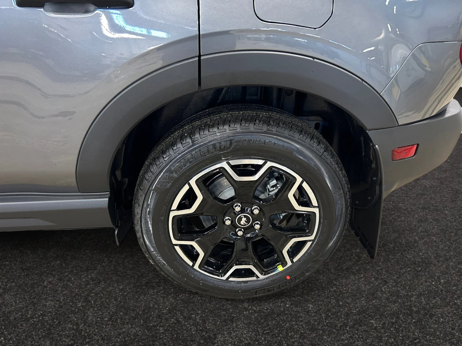New 2026 Carbonized Grey Metallic Ford Outer Banks image 9