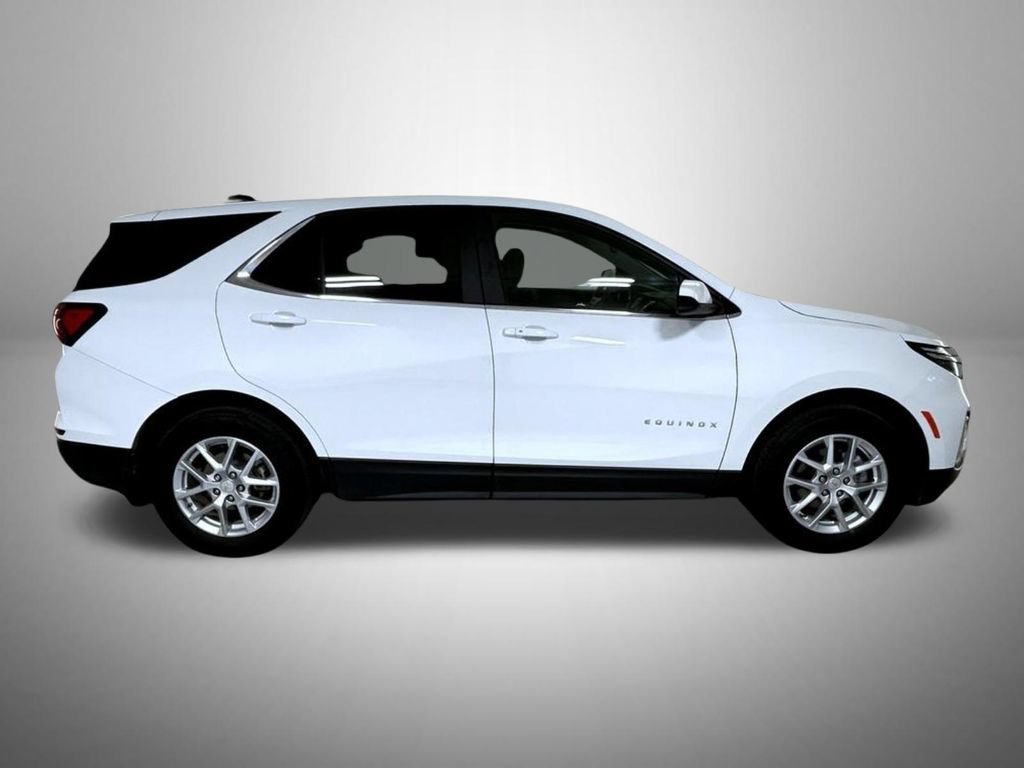 2024 Chevrolet Equinox LT - Photo 5