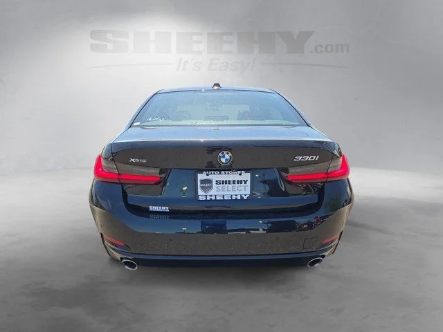 Used 2023 Black BMW 330i xDrive image 15