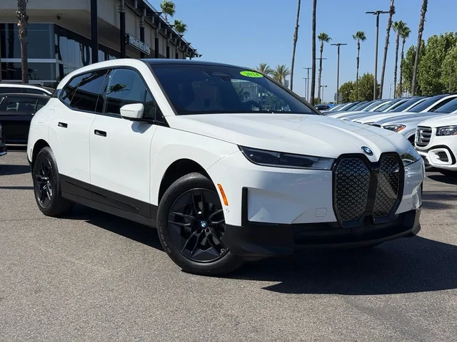 2024 BMW iX xDrive50