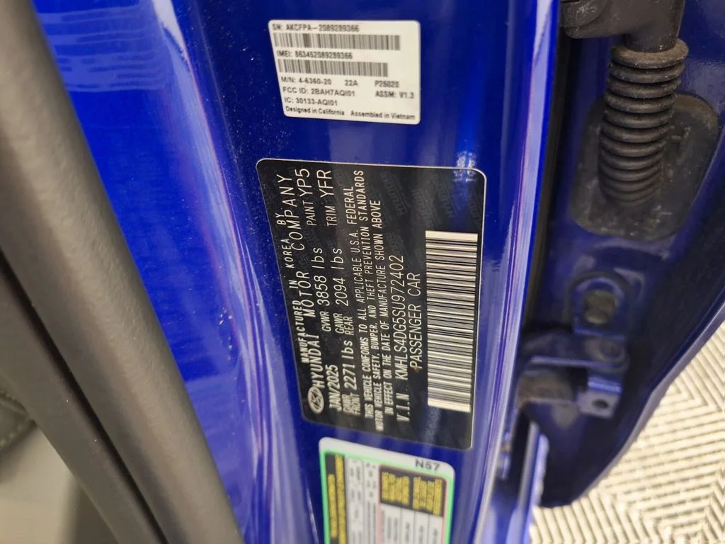 Used 2025 Intense Blue Hyundai SEL Convenience image 32