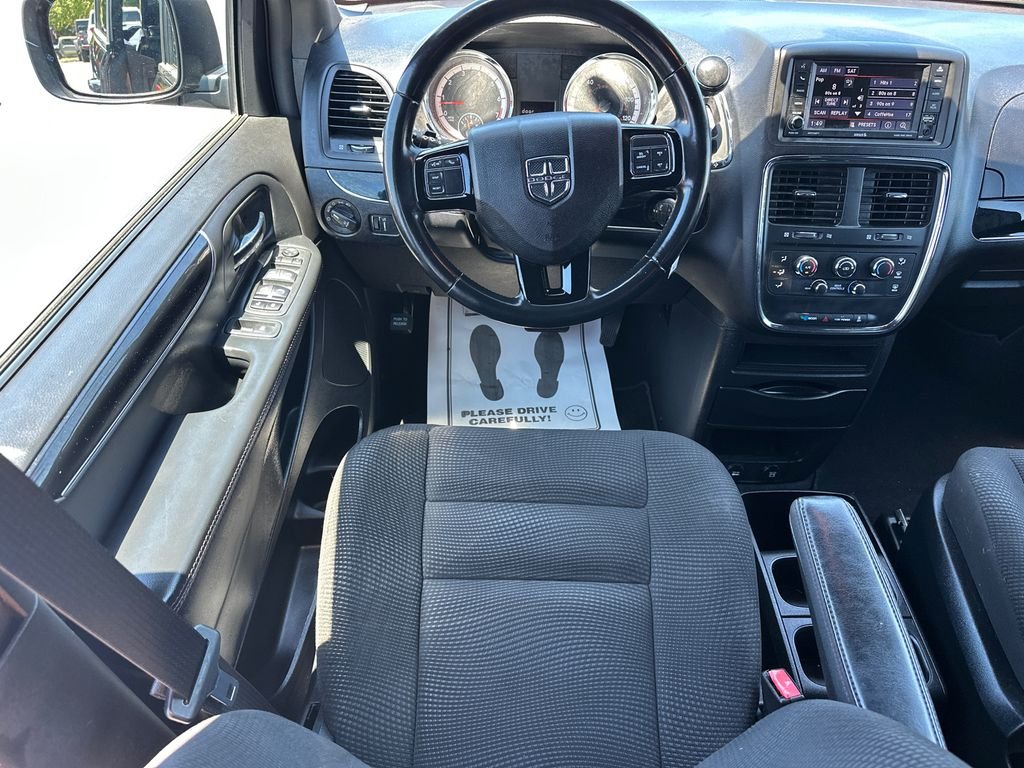 Used 2020 Black Dodge SE Plus image 21