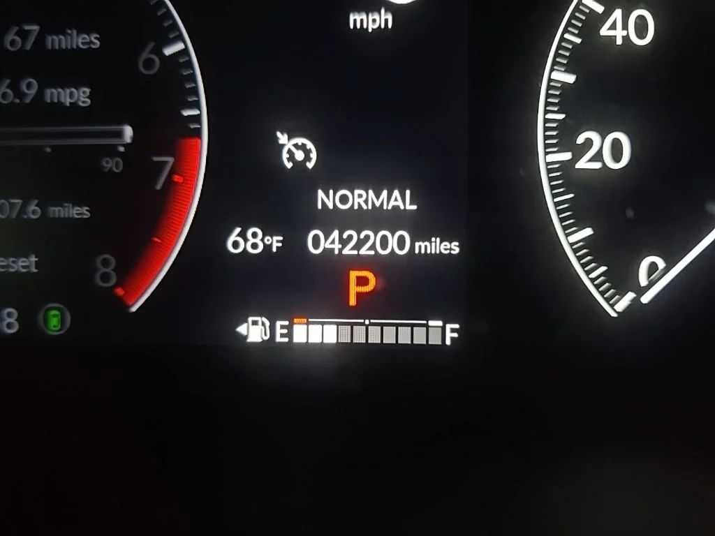 Used 2023 Gray Honda EX-L image 23