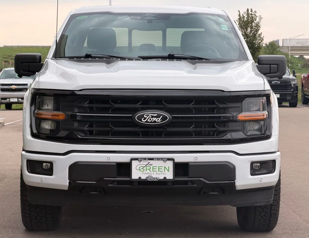 Used 2024 White Ford XLT image 6