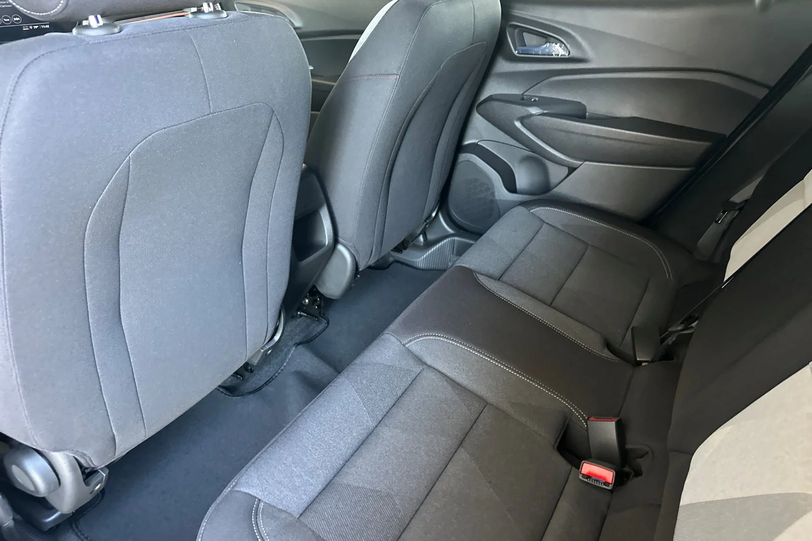 New 2026 Sterling Gray Metallic Chevrolet 1RS image 12