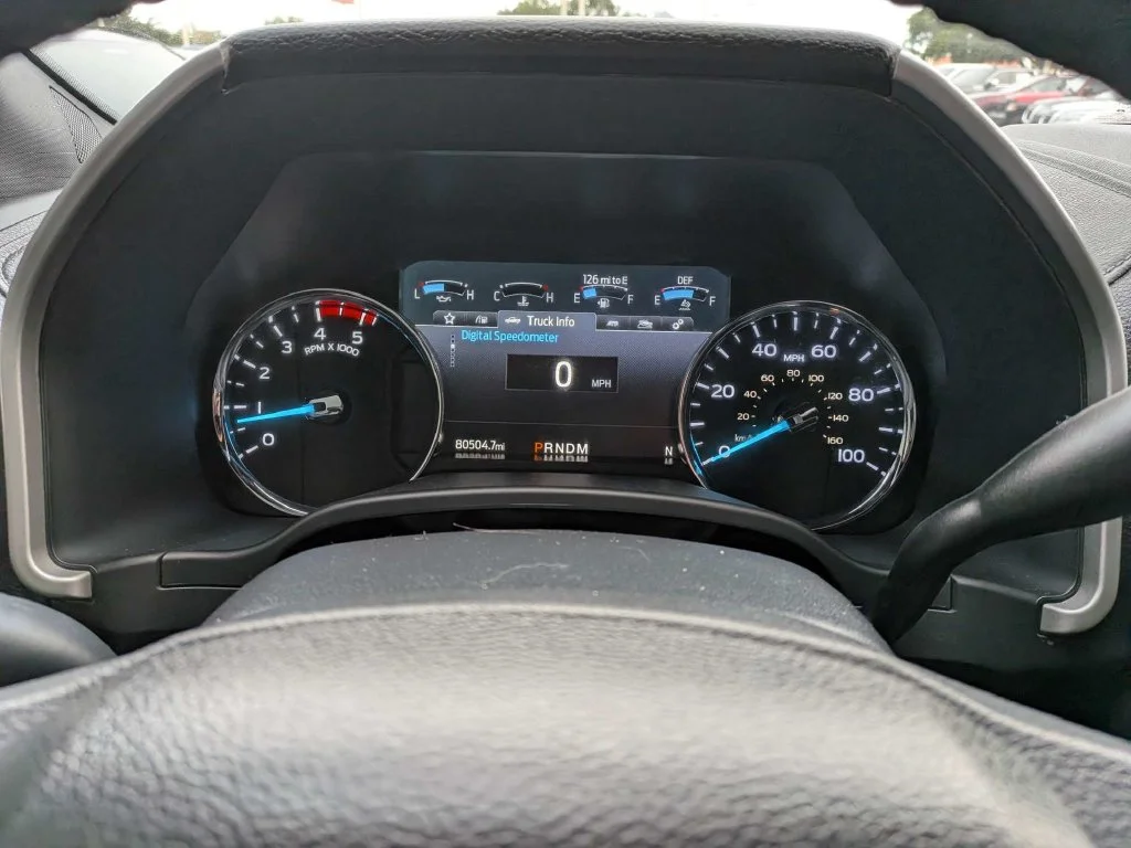 Used 2022 Oxford White Ford Lariat image 27