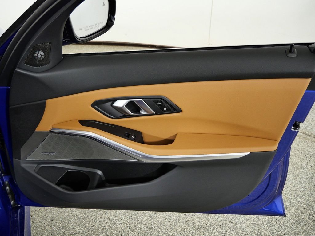 New 2026 Portimao Blue Metallic BMW 330i xDrive image 19
