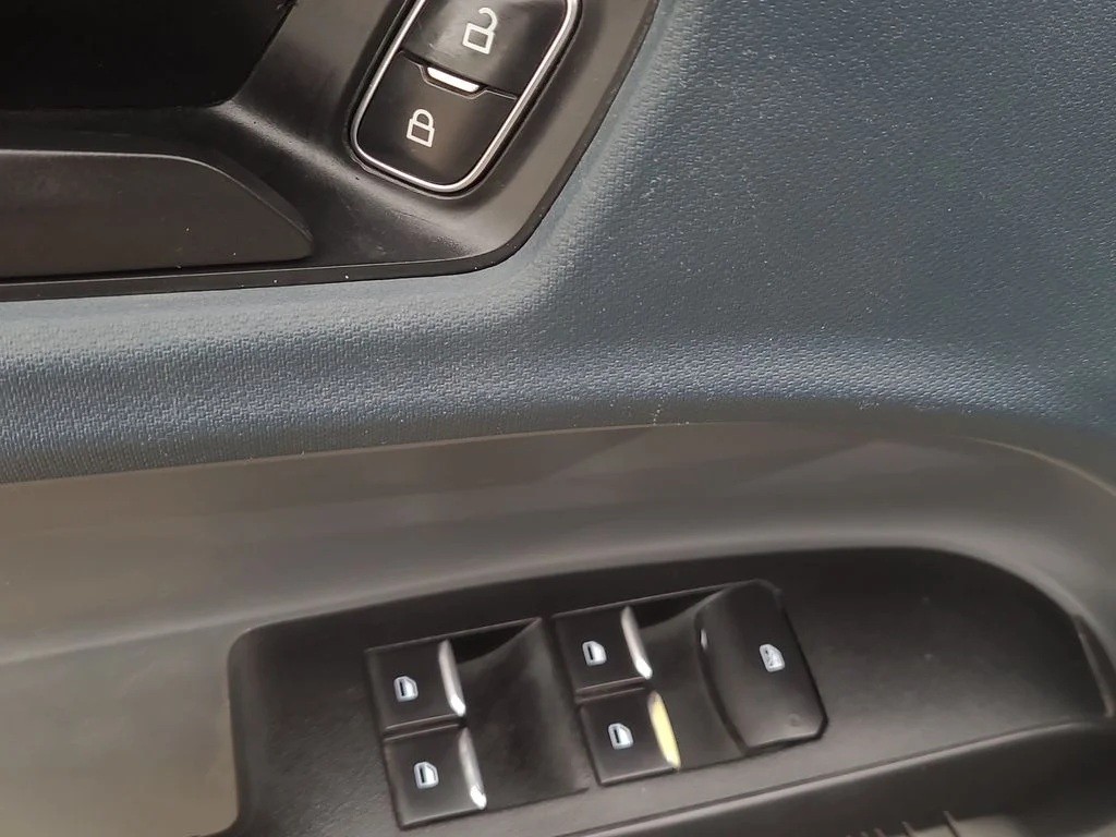 Used 2022 White Ford XL image 20