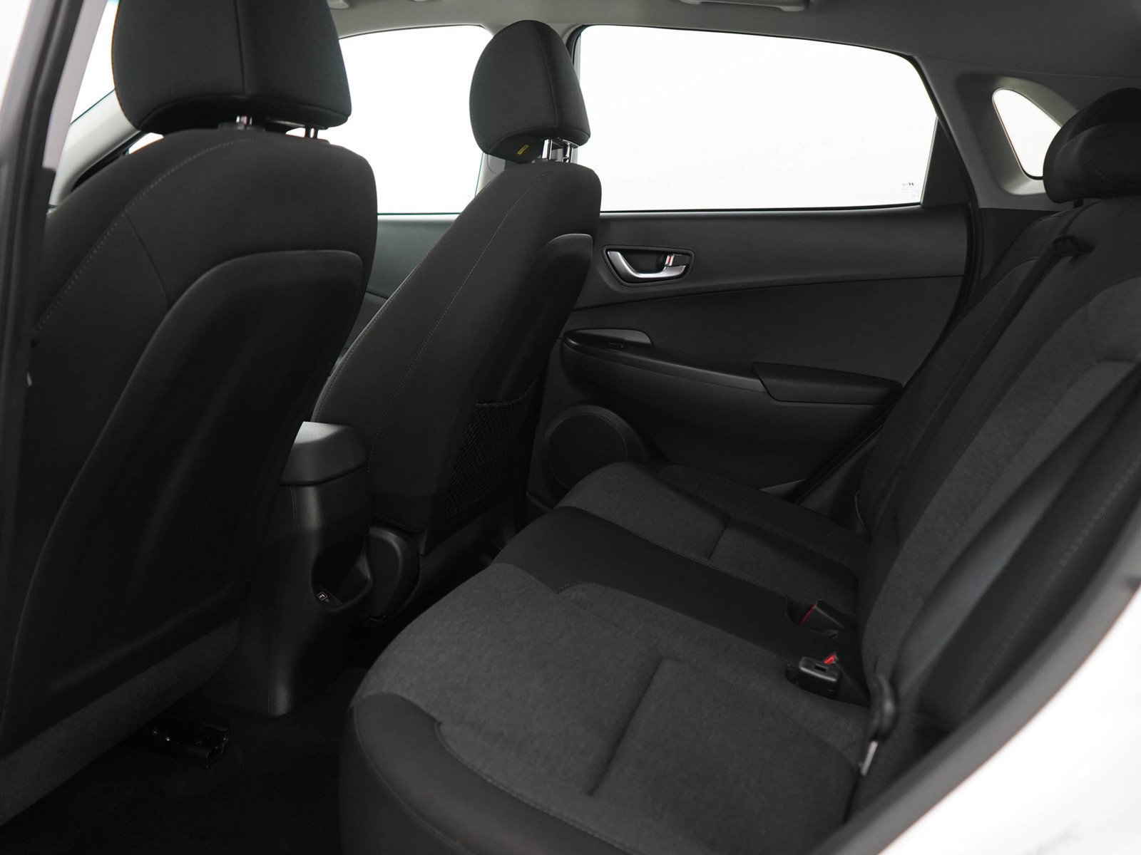 2023 Hyundai Kona EV SEL - Photo 17