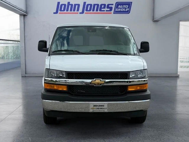 New 2026 Summit White Chevrolet 1LT image 8