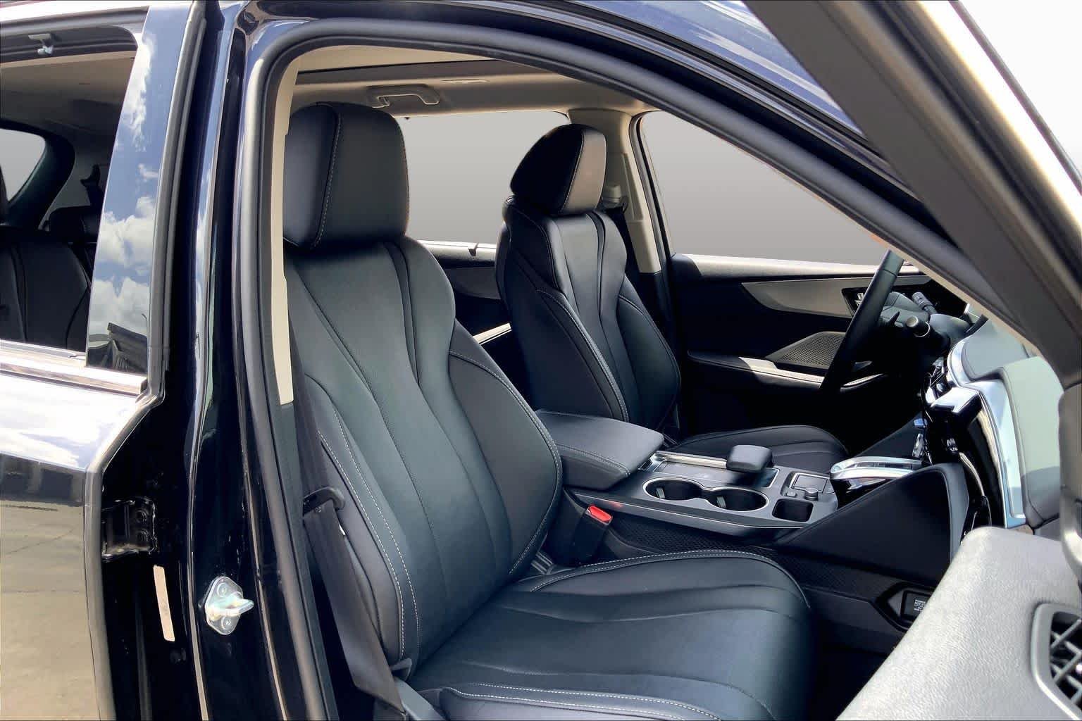Used 2023 Phantom Violet Pearl Acura w/Technology Package image 9
