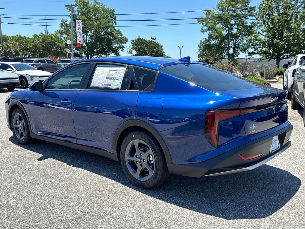 New 2026 Deep Sea Blue Kia LXS image 5