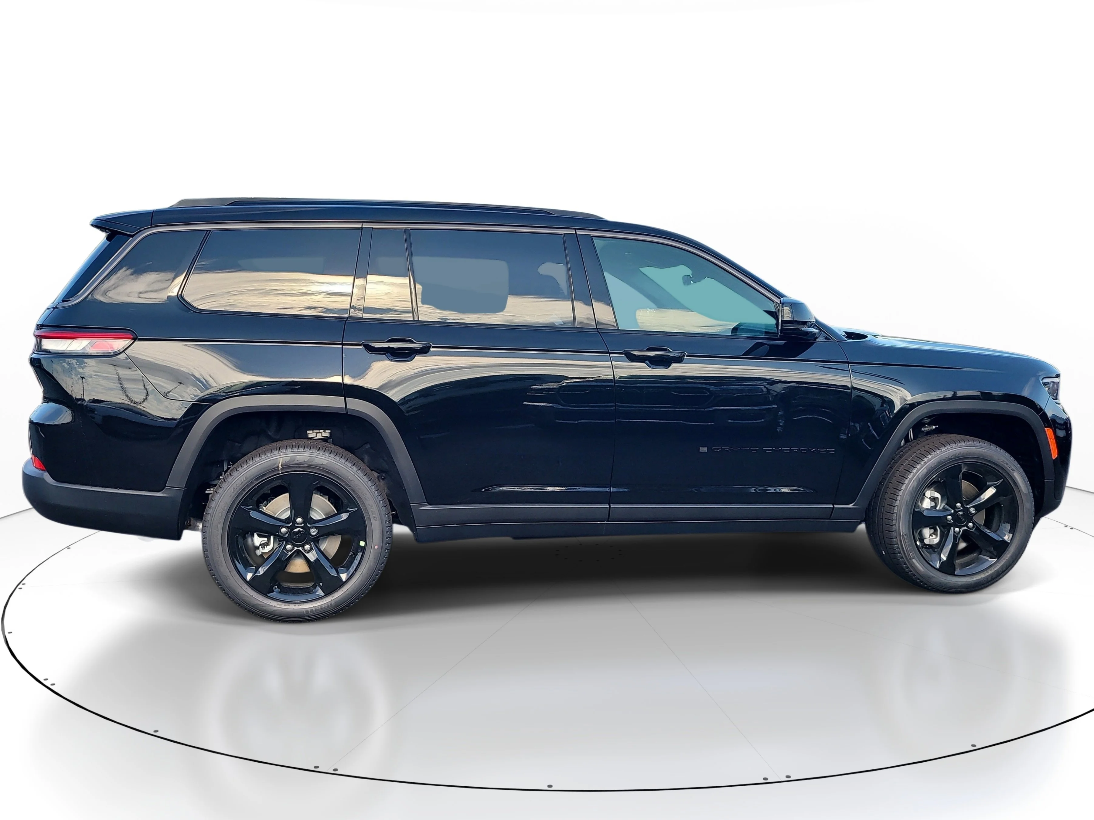 New 2026 Diamond Black Crystal Pearlcoat Jeep Limited image 5