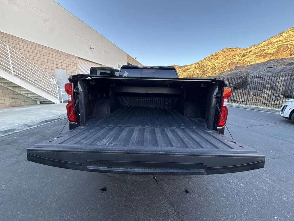 Used 2023 Dark Ash Metallic Chevrolet ZR2 image 27