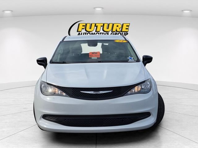 Used 2024 White Chrysler LX image 2