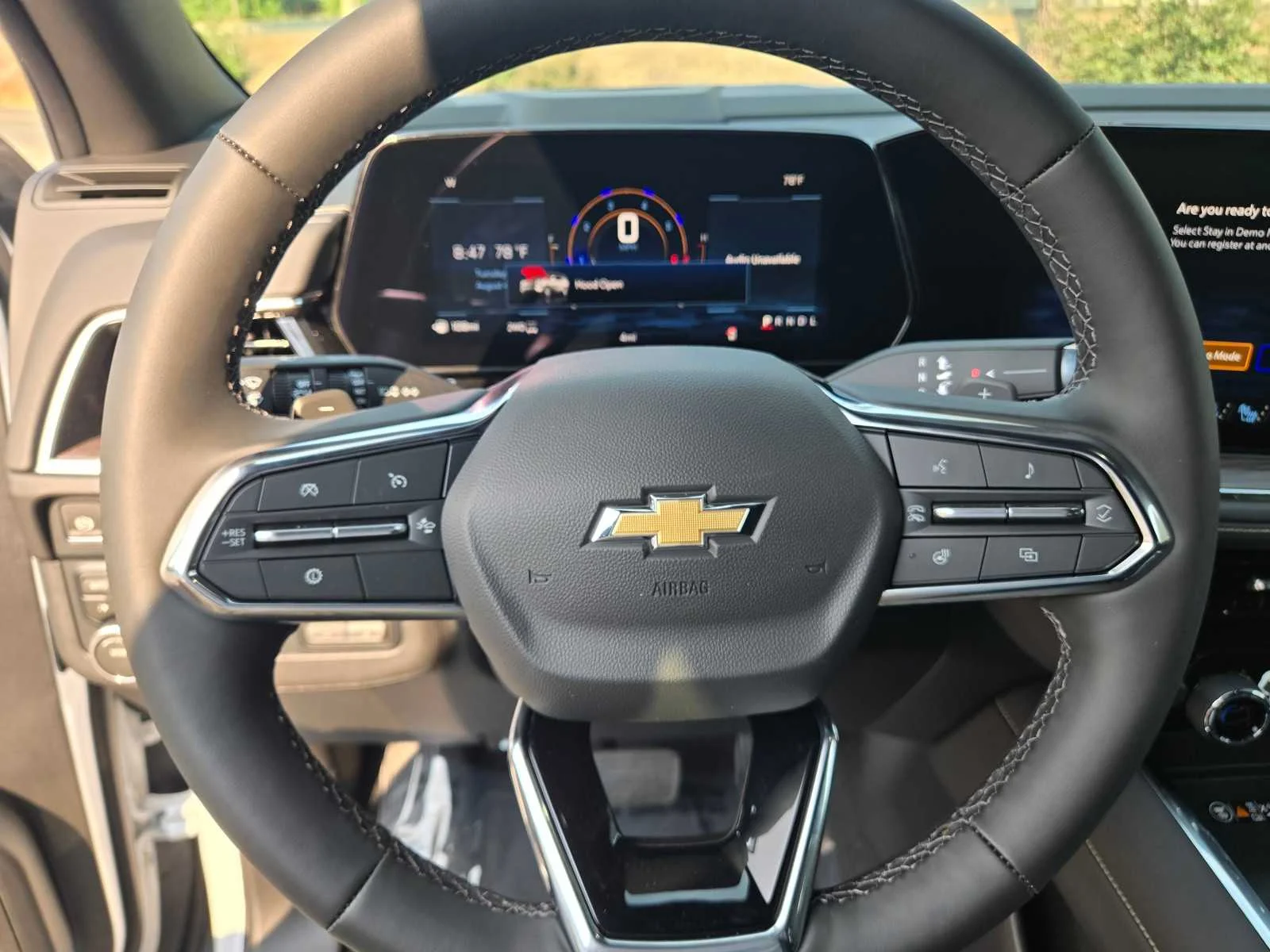 New 2026 Polar White Tricoat Chevrolet Premier image 20
