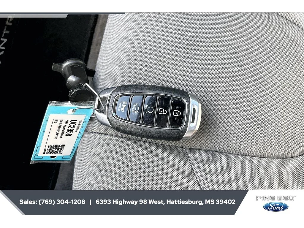 Used 2023 Scarlet Red Pearl Hyundai SEL image 9