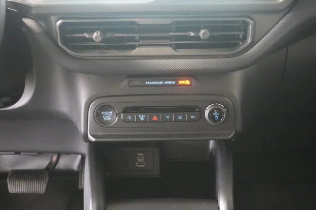 New 2026 Space White Metallic Ford Badlands® image 21