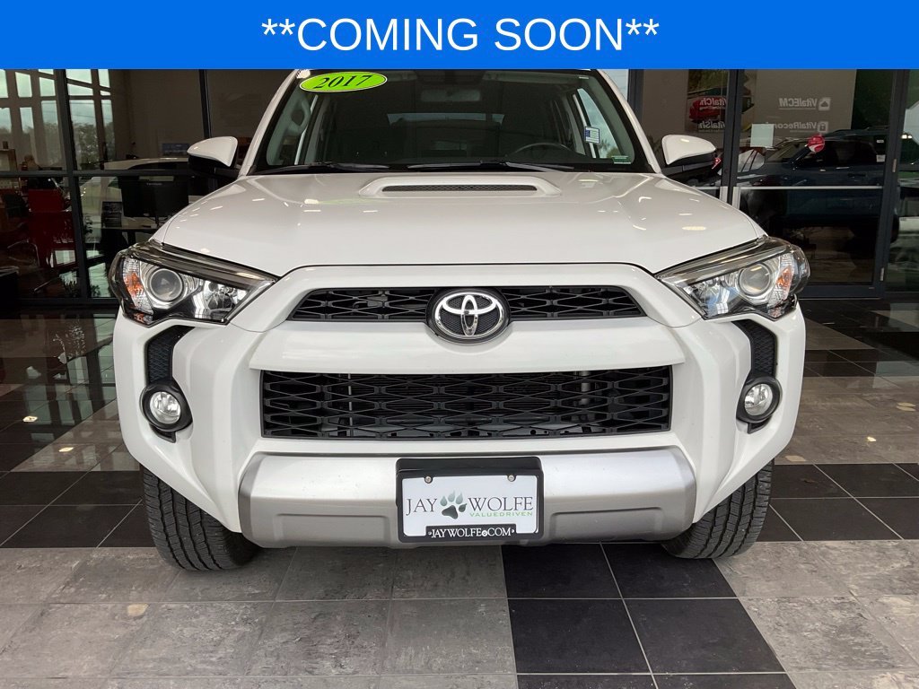 Used 2017 Toyota 4Runner Off-Road with VIN JTEBU5JR9H5407445 for sale in Kansas City